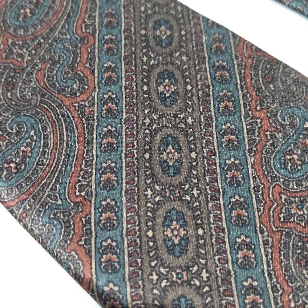 OSCAR DE LA RENTA SILK TIE GREEN TAN RED PAISLEY SATIN STRIPE SMOOTH 3.25